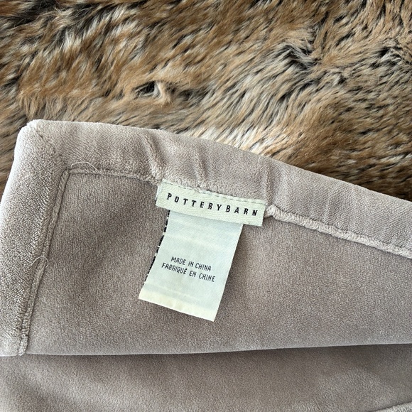 Pottery Barn Brown Ombré Faux Fur 50x60 Throw - Picture 4 of 5